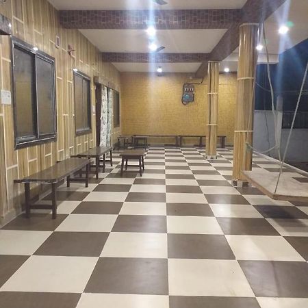 Radhe Krishna Villa Dhanwar Ngoại thất bức ảnh
