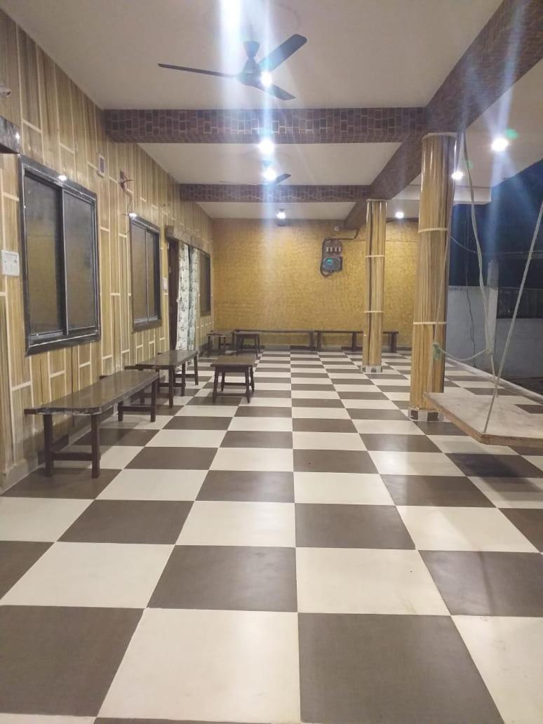 Radhe Krishna Villa Dhanwar Ngoại thất bức ảnh